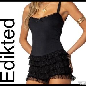 NWT - Edikted Bloomingdale’s Black Lace Ruffle Romper - Sz M